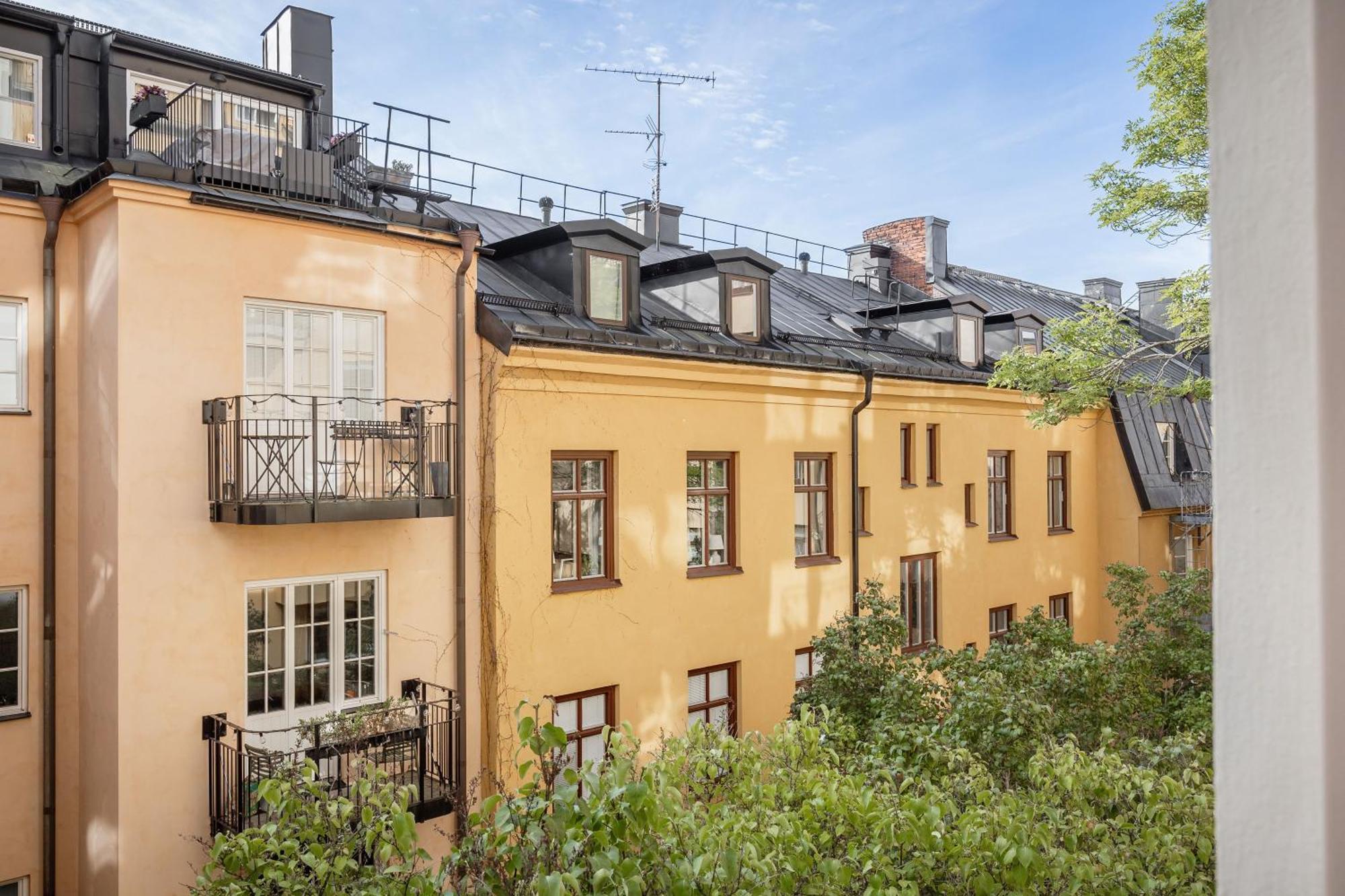 Stylish In Soedermalm On Mariaberget Apartment Stockholm